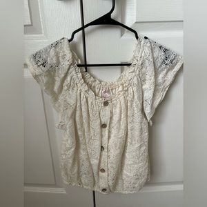 White lace shirt size medium